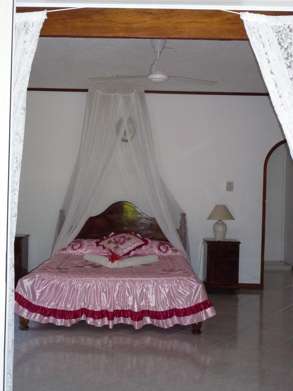 Chez Muriel Anse Volbert Village Zimmer foto